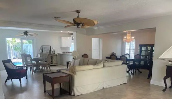 Deerfield Beach, FL 33441,1028 SE 13th CT