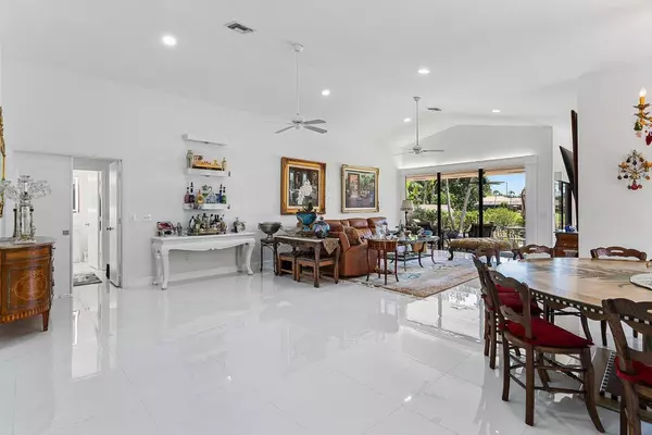 Boca Raton, FL 33428,10191 Sunset Bend DR