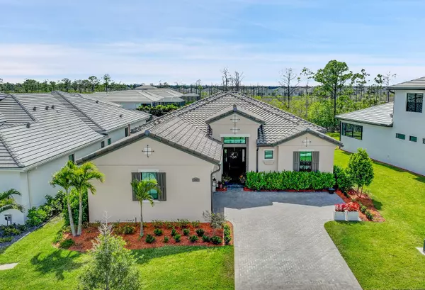 13865 SE Blackwood DR, Port Saint Lucie, FL 34984