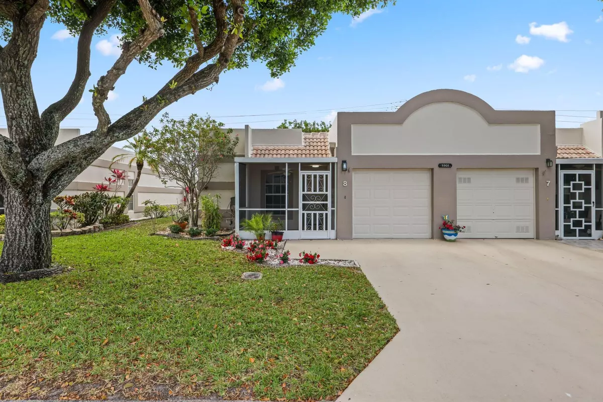 Boca Raton, FL 33496,9305 Flynn CIR 8
