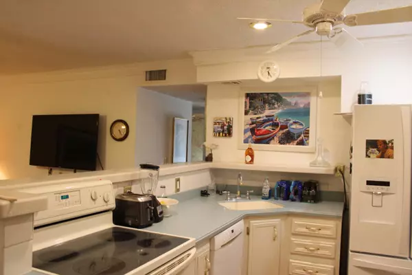 Stuart, FL 34994,2600 S Kanner HWY A5