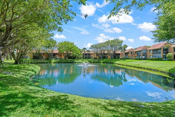 Boynton Beach, FL 33437,11231 Green Lake 204 DR 204