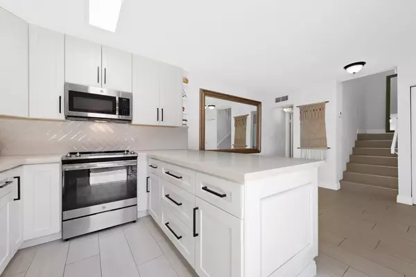 Delray Beach, FL 33445,3103 Spanish Wells DR 2-B