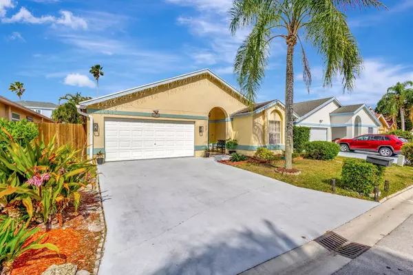 Wellington, FL 33414,1275 Waterway Cove DR