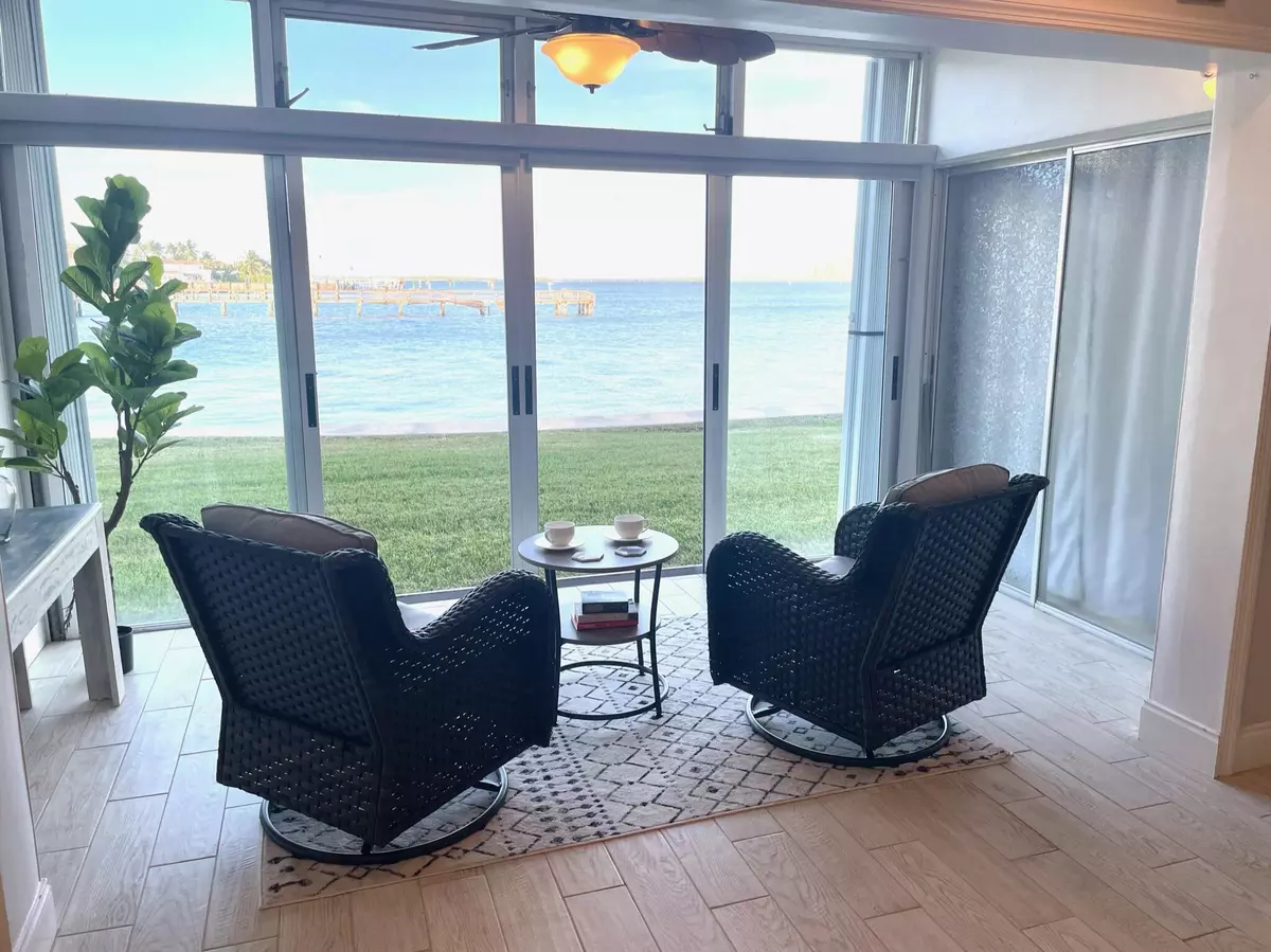 Riviera Beach, FL 33404,410 Wilma Circle CIR 103