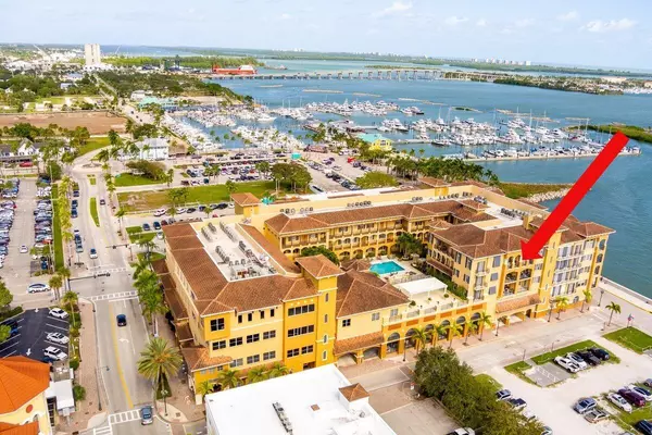 Fort Pierce, FL 34950,20 Orange AVE 9