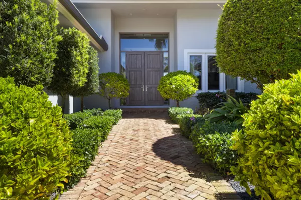 Wellington, FL 33414,2440 Golf Brook DR