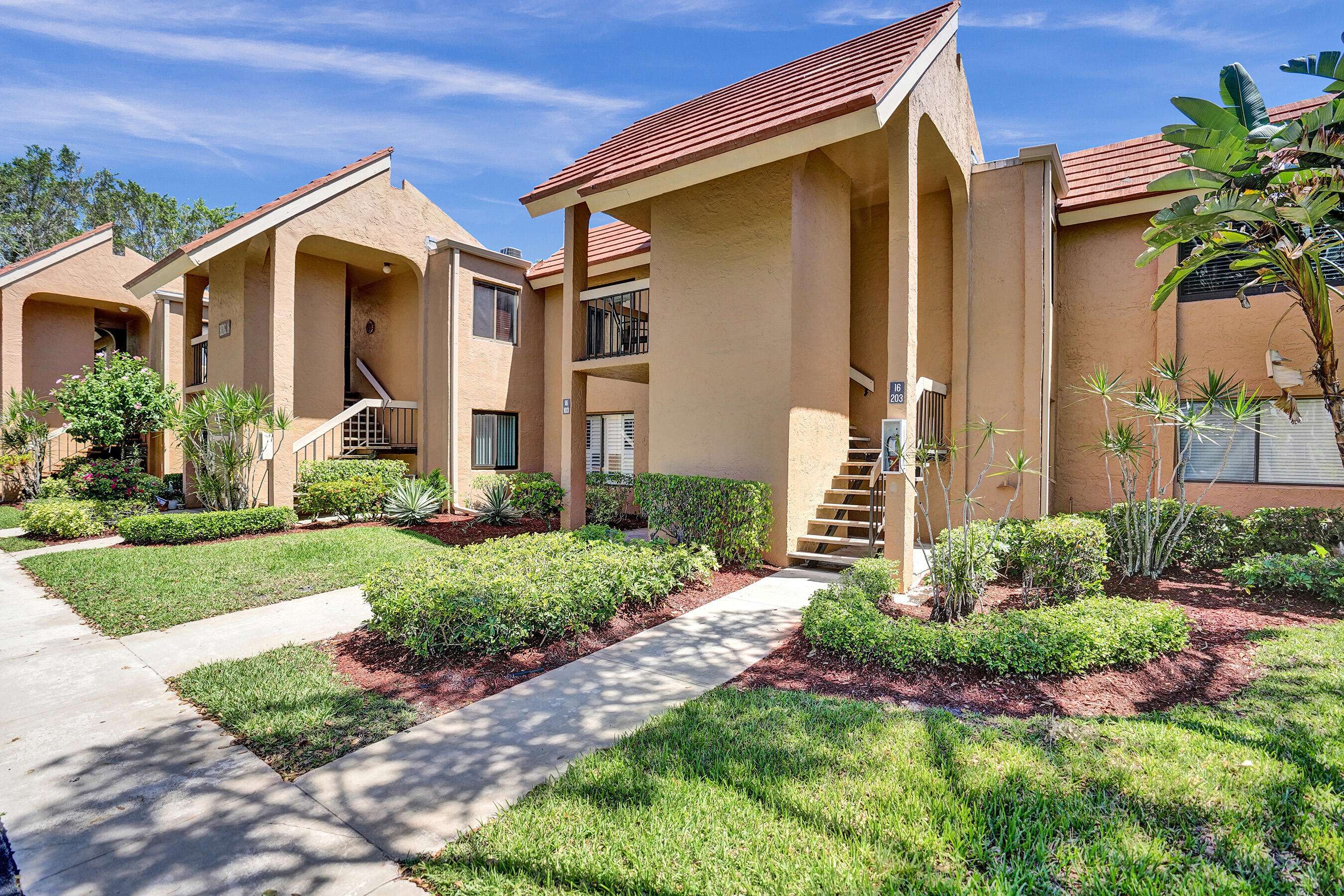 11172 Green Lake DR 203, Boynton Beach, FL 33437