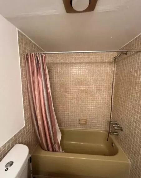 Lauderhill, FL 33313,4740 NW 21st ST 101