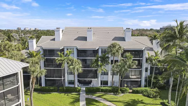 Juno Beach, FL 33408,144 N Bay Colony DR
