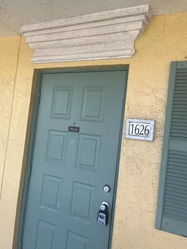 Boynton Beach, FL 33436,1626 W Meadows CIR 1626
