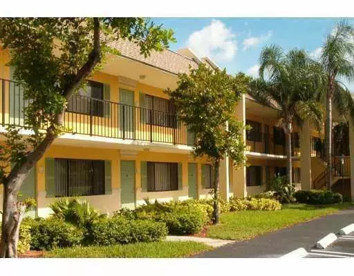 Boynton Beach, FL 33436,1626 W Meadows CIR 1626