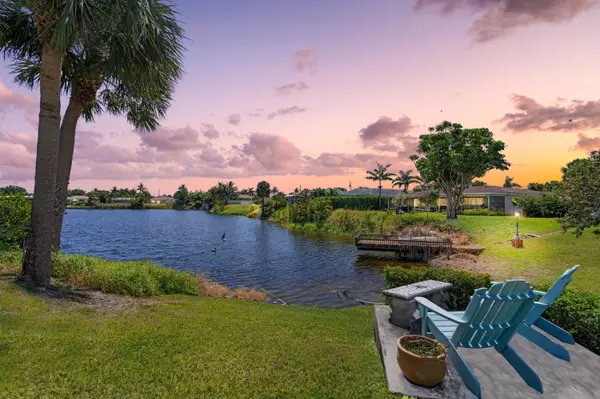 Boca Raton, FL 33486,998 SW 11th CT