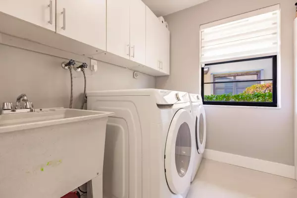 Boca Raton, FL 33433,23398 Barlake DR