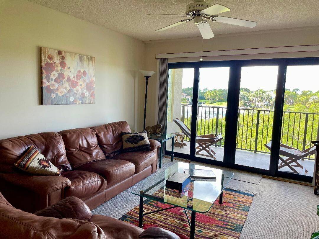 Jupiter, FL 33477,1701 Marina Isle WAY 402
