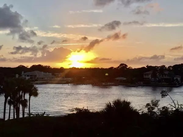 Jupiter, FL 33477,1701 Marina Isle WAY 402