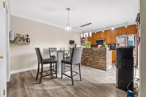 953 Springdale CIR 95, Palm Springs, FL 33461