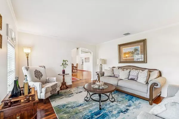 Port Saint Lucie, FL 34953,376 SW Quiet Woods