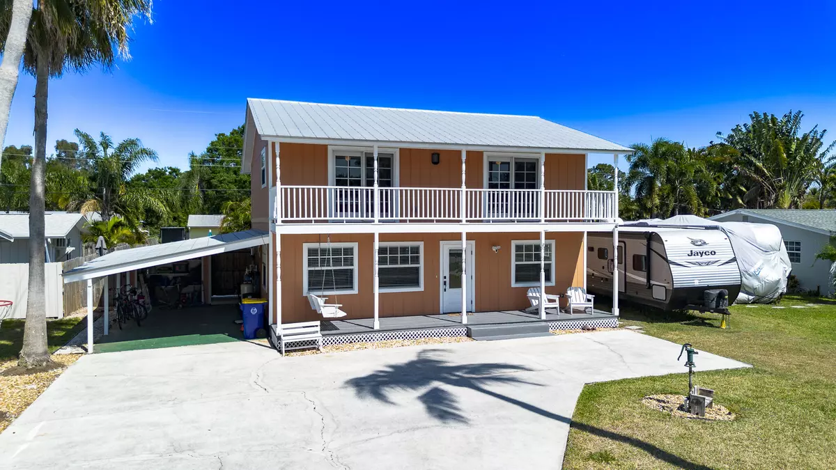 Palm City, FL 34990,3083 SW Berry AVE