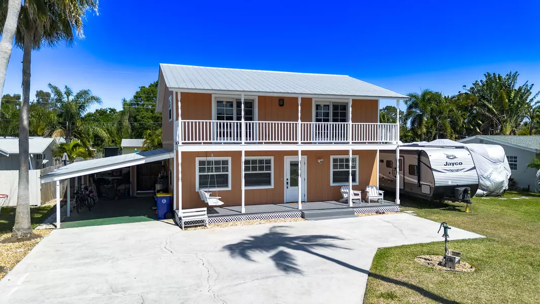 3083 SW Berry AVE, Palm City, FL 34990