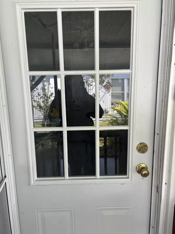 Port Saint Lucie, FL 34952,37 Camino Del Rio