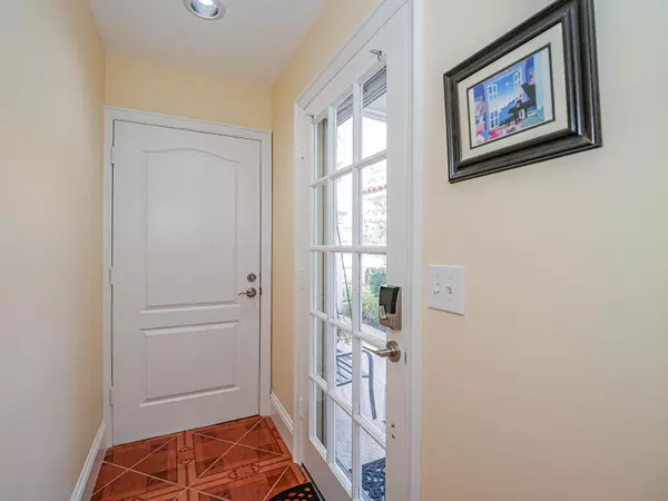 Vero Beach, FL 32967,1456 Saint Davids LN