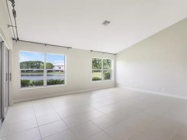 Lake Worth, FL 33467,7739 Grovewood DR