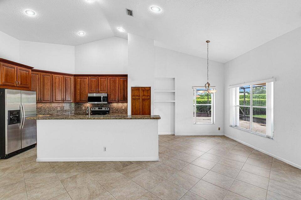 Boca Raton, FL 33428,22130 Candle CT