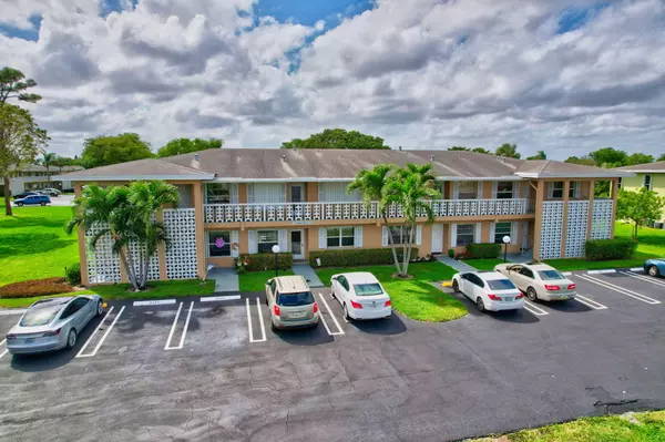 Delray Beach, FL 33445,1051 Orange Ter 103 TER 103