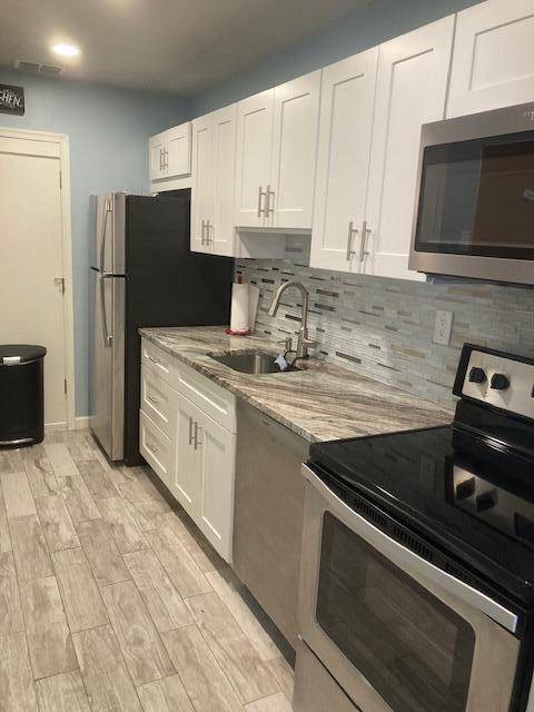Boca Raton, FL 33432,298 SW 6th ST 1060