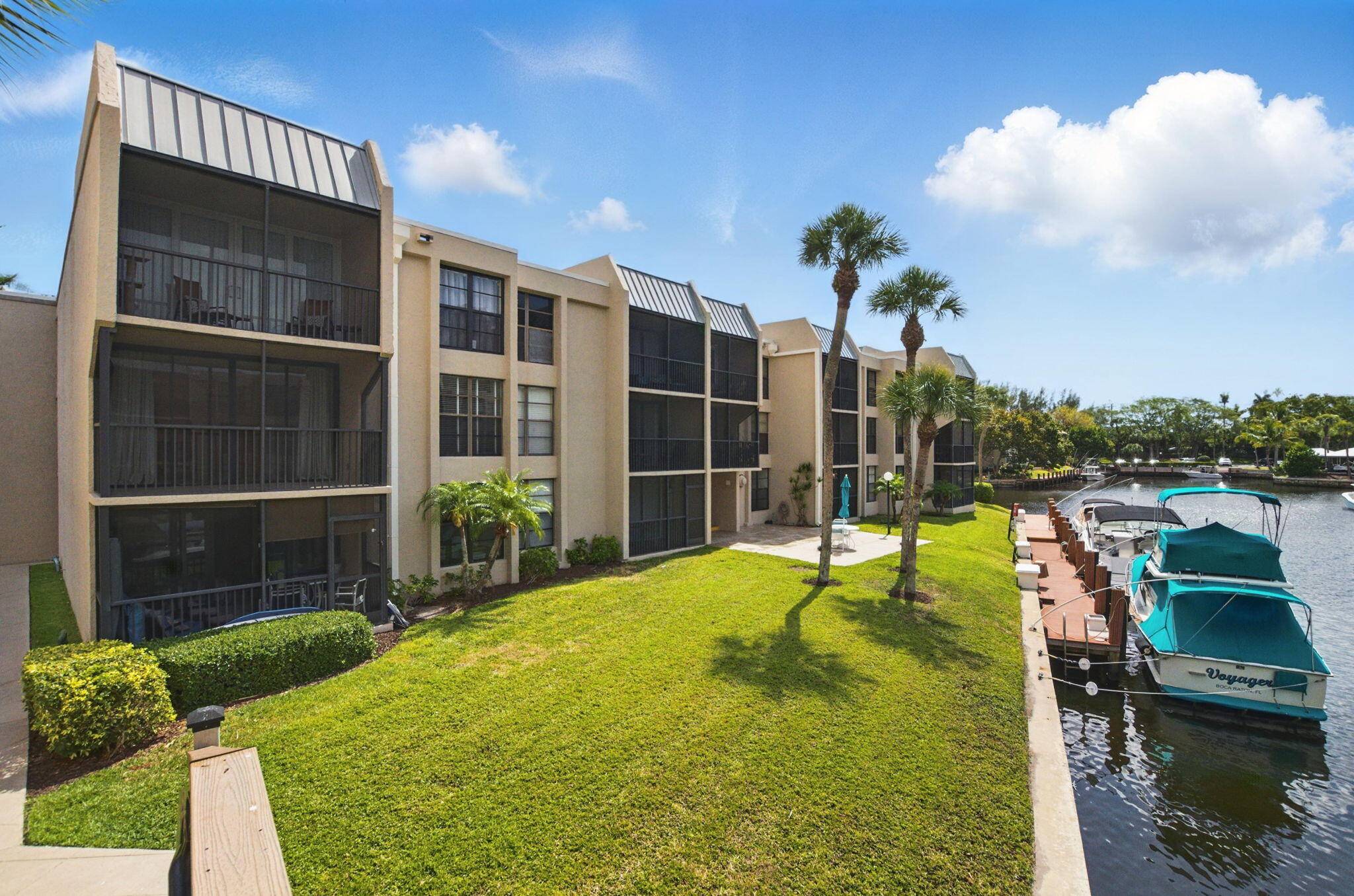 2 Royal Palm WAY 205,  Boca Raton,  FL 33432