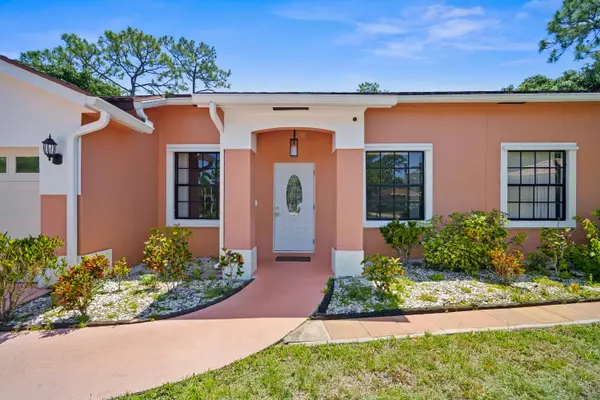 Royal Palm Beach, FL 33411,116 Churchill DR