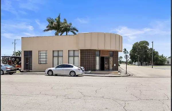 Belle Glade, FL 33430,40 SW Avenue B AVE