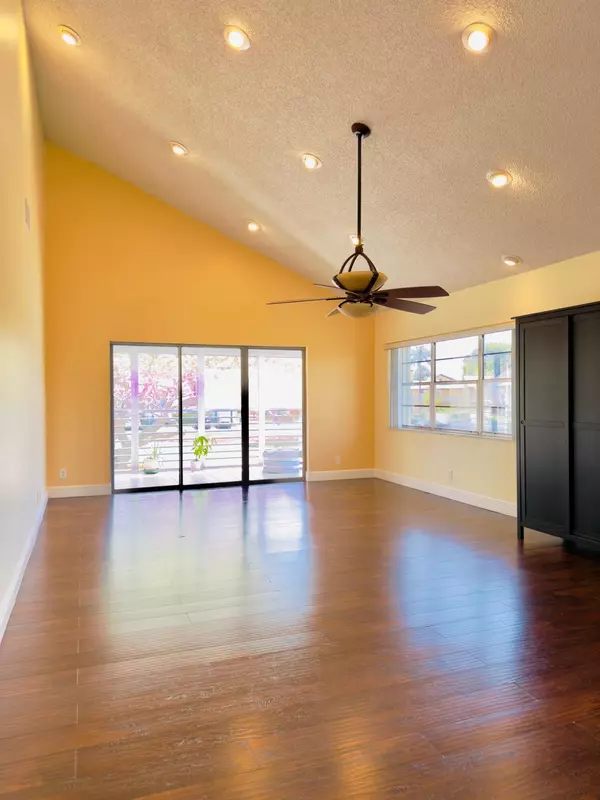 Tamarac, FL 33321,8765 Azalea CT 204