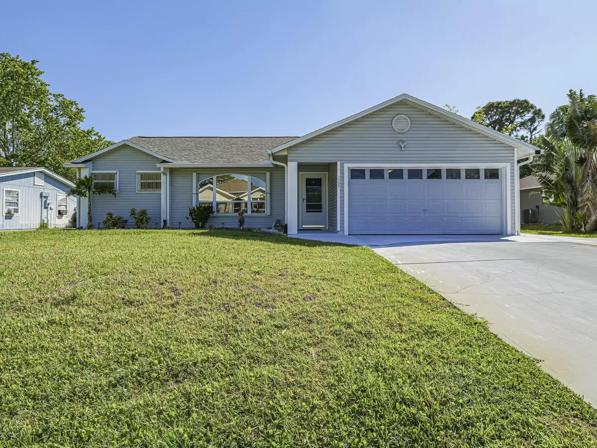 Sebastian, FL 32958,1732 Sunrise LN