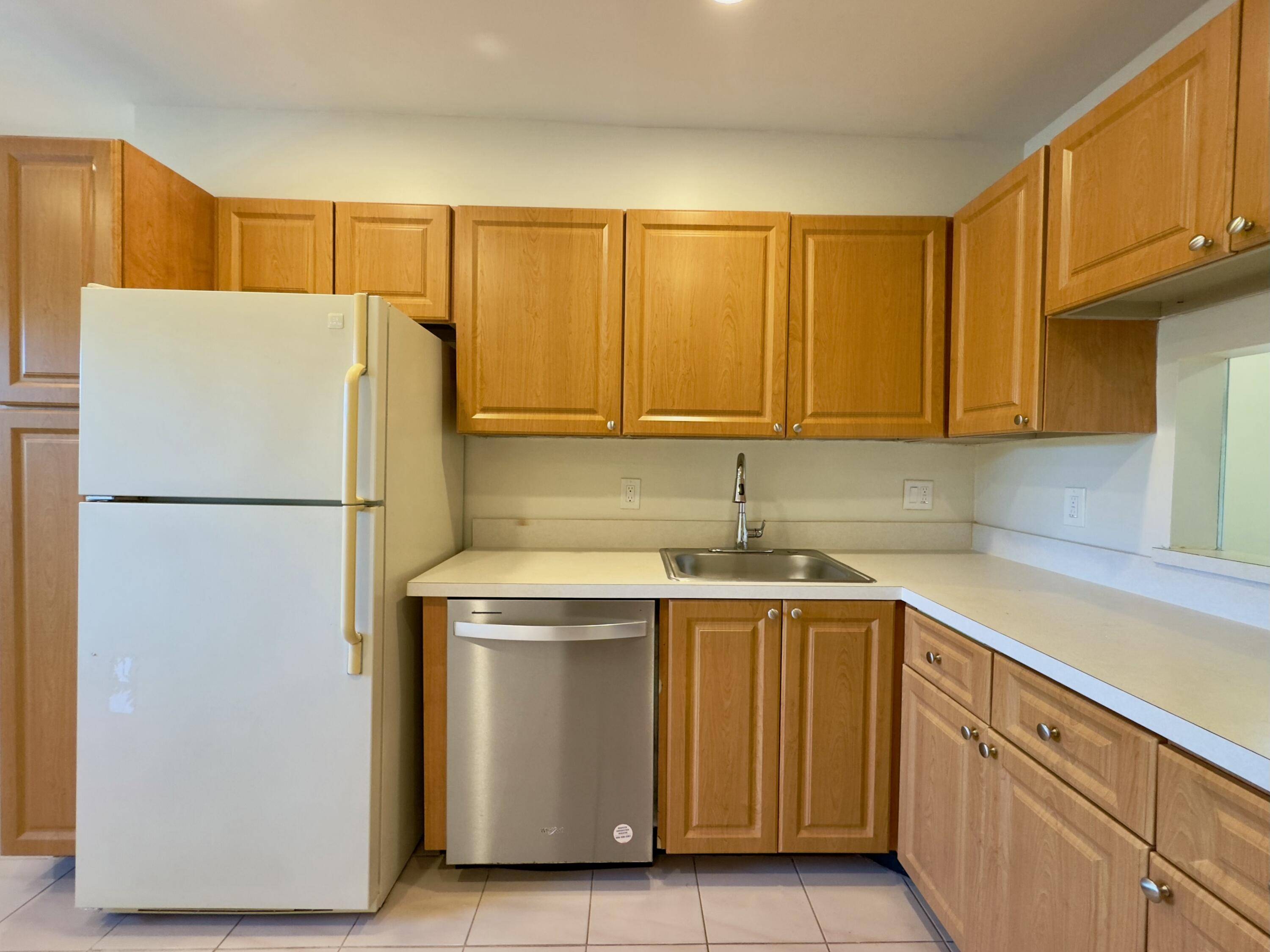 Delray Beach, FL 33445,2800 Fiore WAY 201