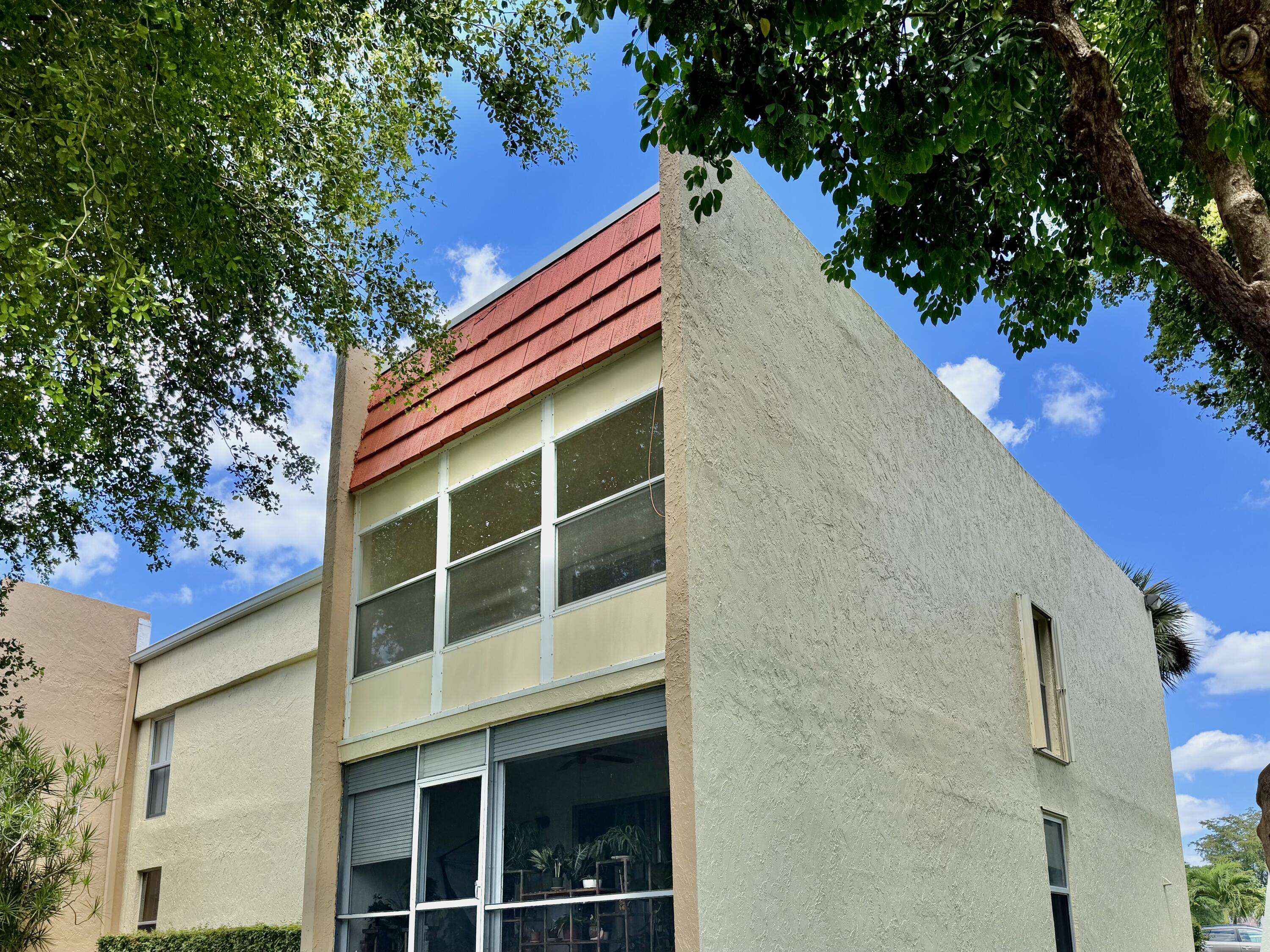 2800 Fiore WAY 201, Delray Beach, FL 33445