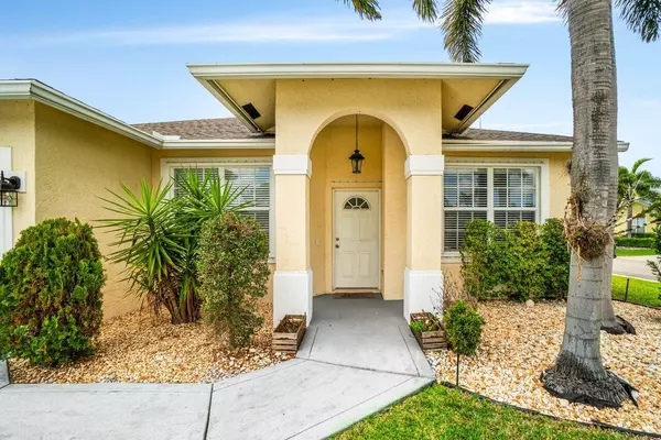 Greenacres, FL 33413,1403 Bethpage WAY