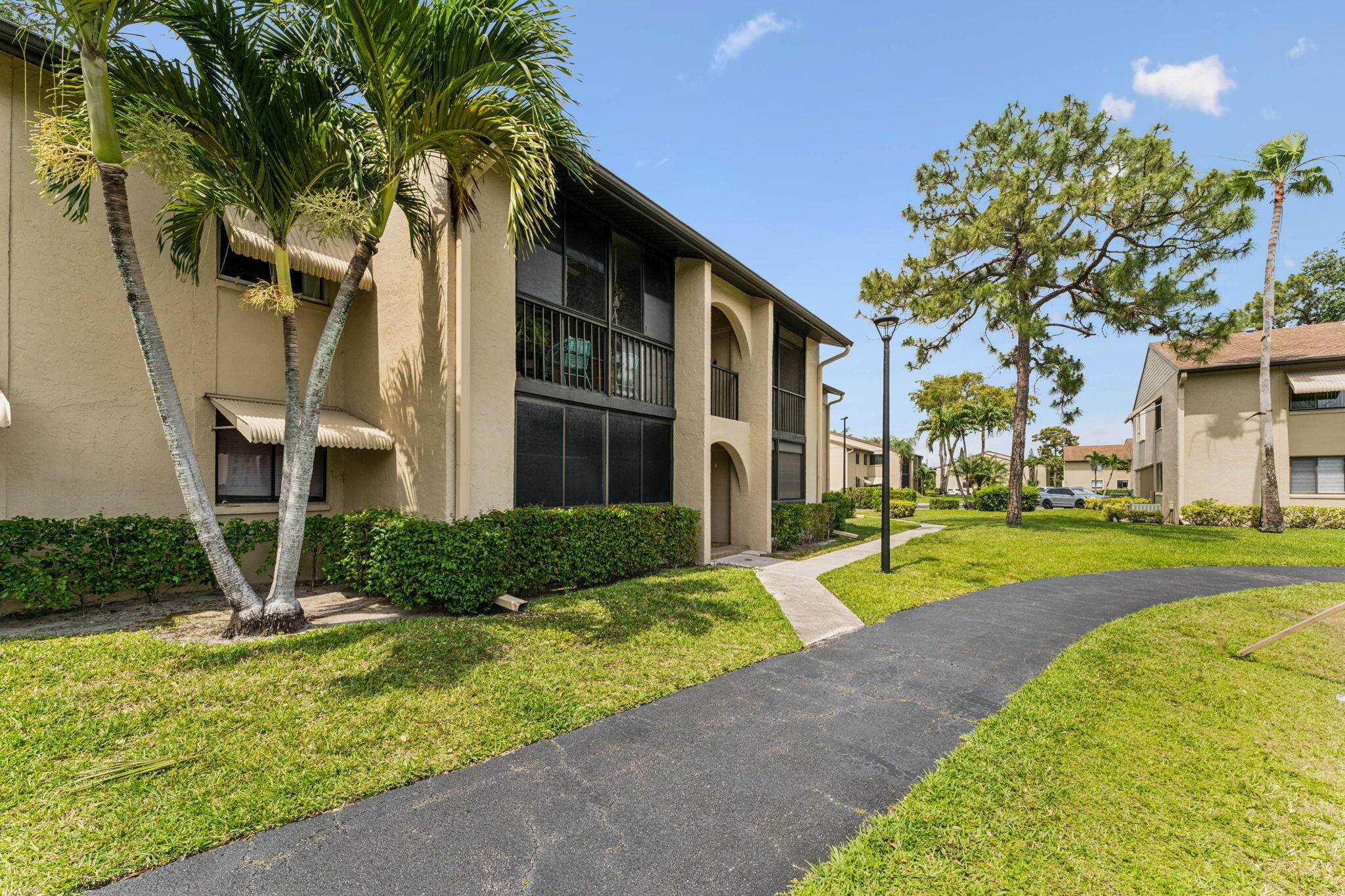 Greenacres, FL 33415,536 Shady Pine WAY B2