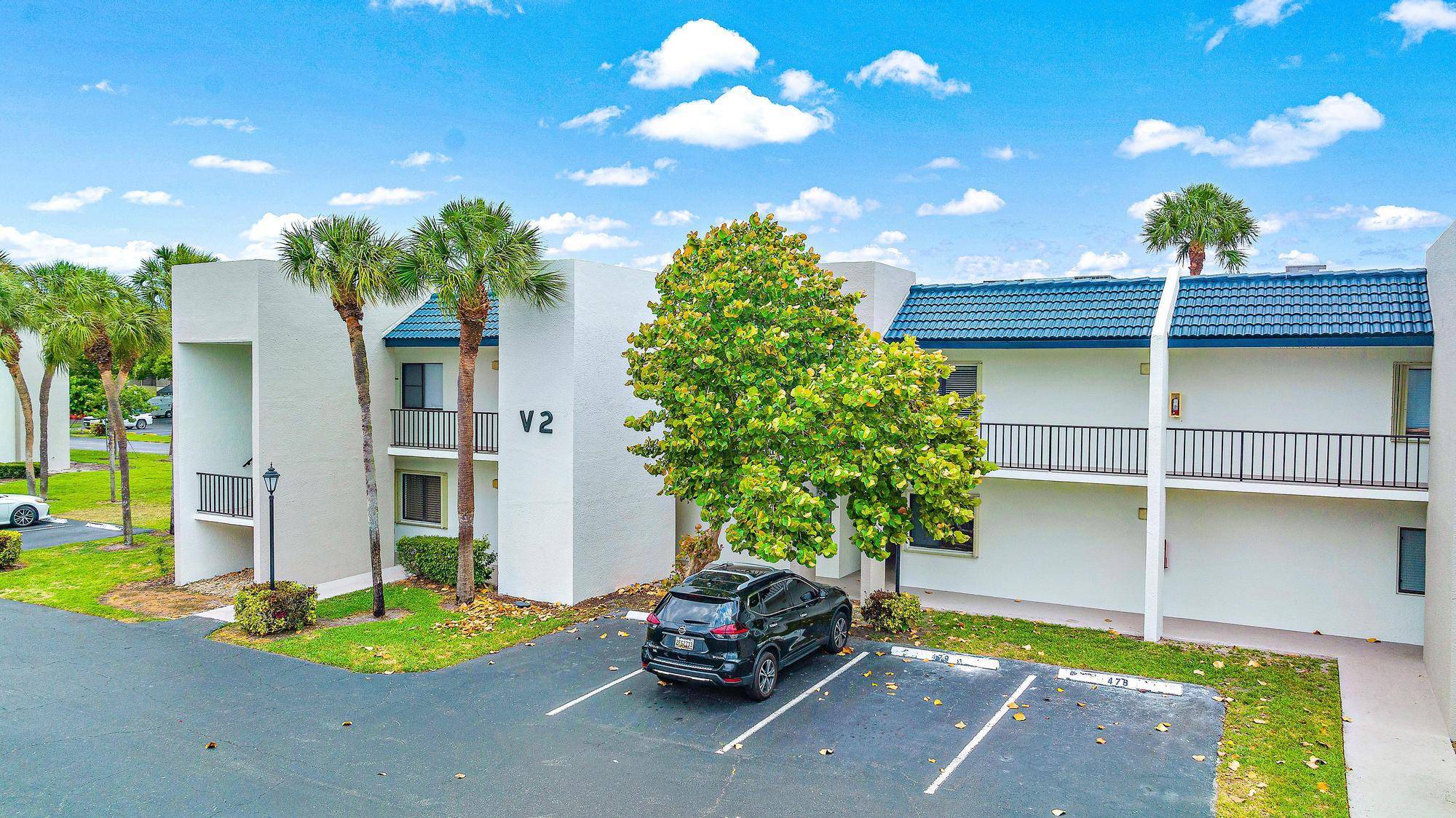 Jupiter, FL 33477,1605 S Us Highway 1 V2-204