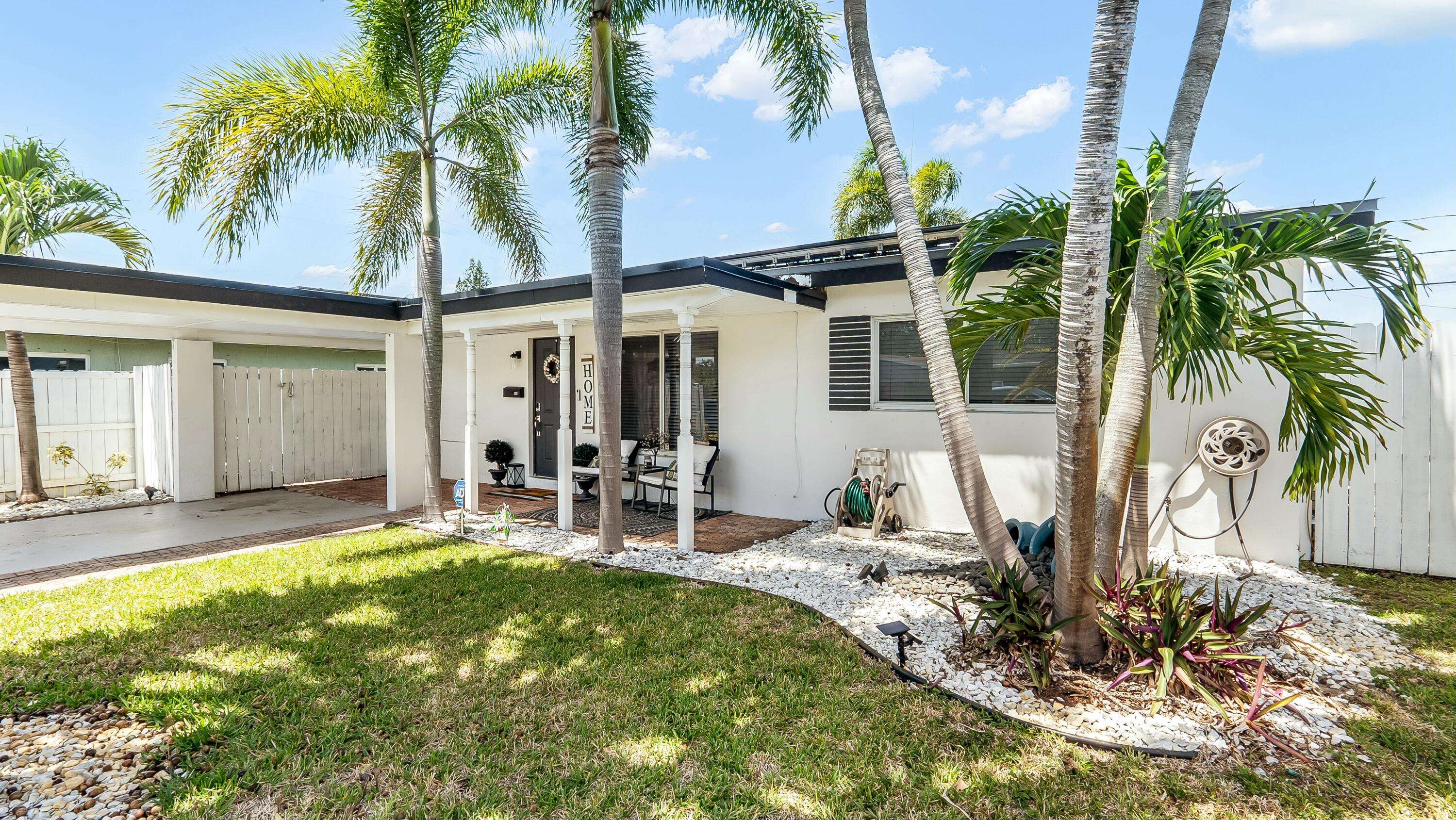 Oakland Park, FL 33334,261 NW 47th CT