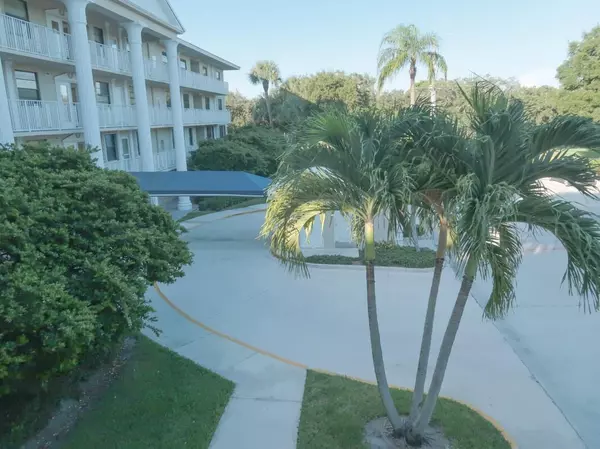 West Palm Beach, FL 33409,3521 Village Boulevard 103