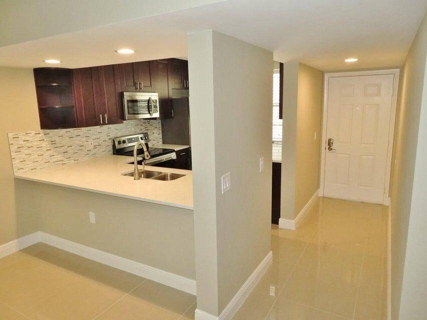 West Palm Beach, FL 33409,3521 Village Boulevard 103