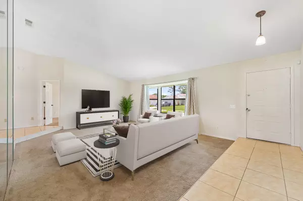 Port Saint Lucie, FL 34953,950 SW Jaslo AVE