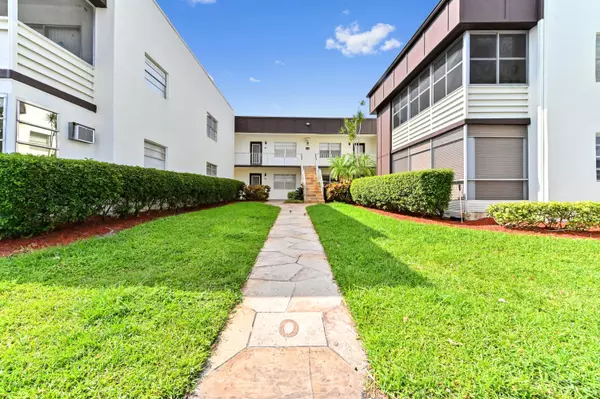 702 Normandy O, Delray Beach, FL 33484