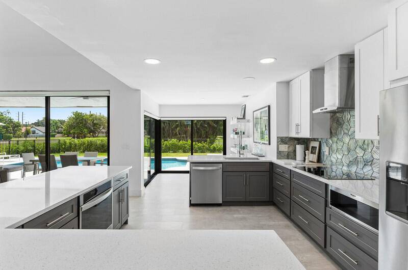 Boca Raton, FL 33428,11020 Boca Woods LN