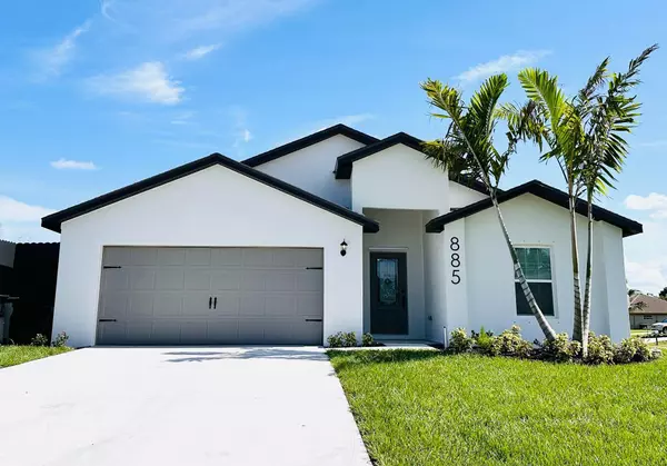 885 SW Squirrel AVE, Port Saint Lucie, FL 34953