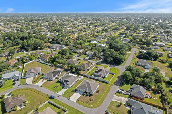 Port Saint Lucie, FL 34953,1501 SW Neponset RD