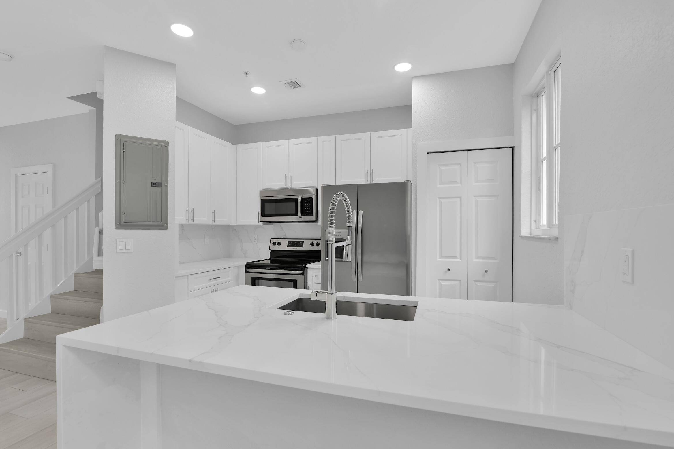 Boynton Beach, FL 33435,324 Bayfront DR