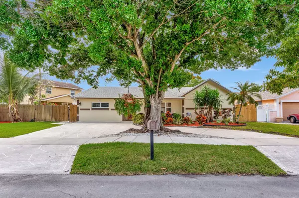 Deerfield Beach, FL 33442,385 SW 31 AVE